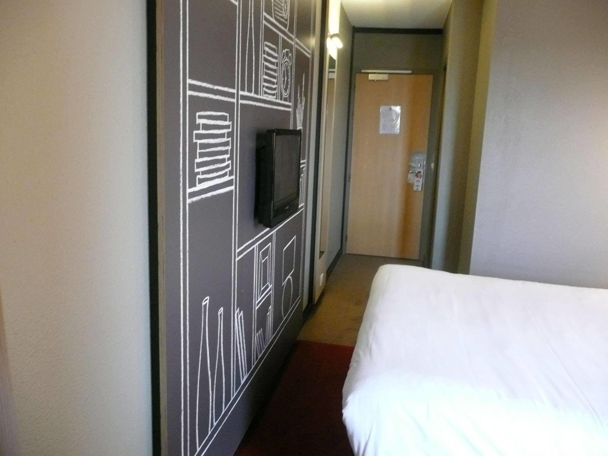 Ibis Saint Brieuc Yffiniac Hotel Eksteriør billede